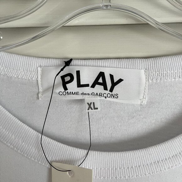 NEW with tags Comme des Garcons Play long sleeve t shirt White men’s XL - Picture 2 of 10